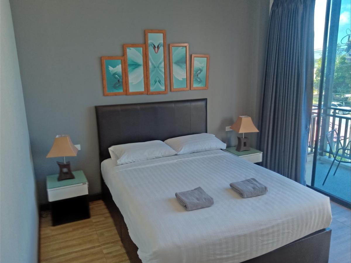 Wixky Hotel Нонгкхай Екстер'єр фото