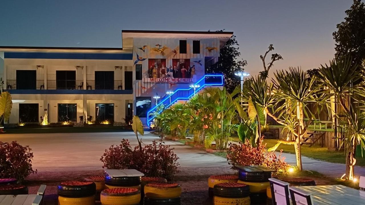 Wixky Hotel Нонгкхай Номер фото
